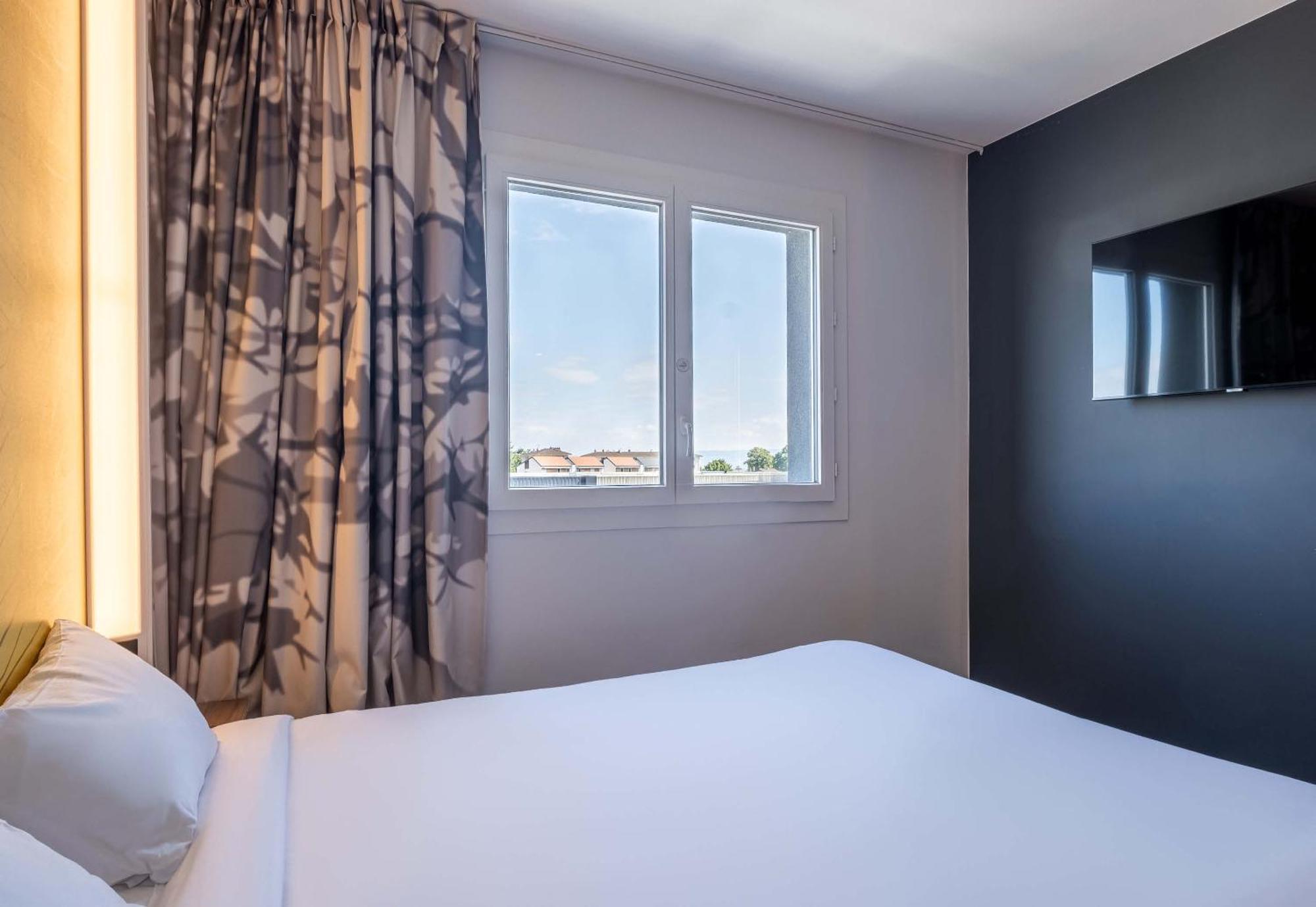 B&B Hotel Evian Амфион-ле-Бен Экстерьер фото